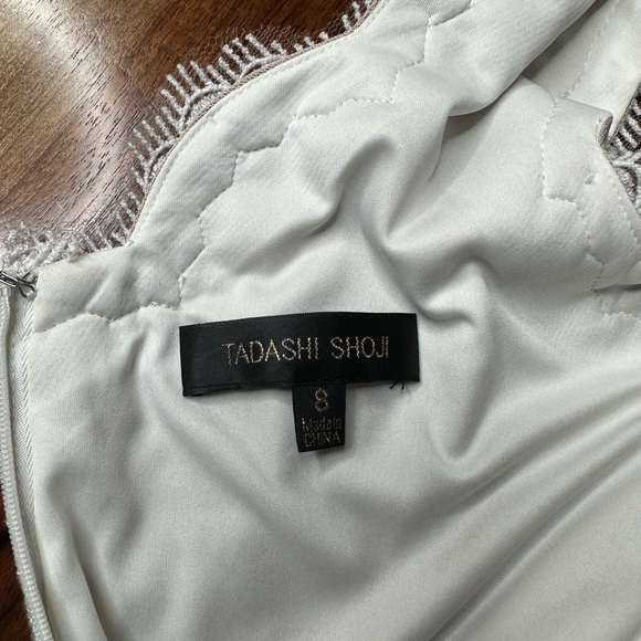 Tadashi Shoji Cream Sheath Wedding Dress Sweetheart Neckline - Picture 5 of 6